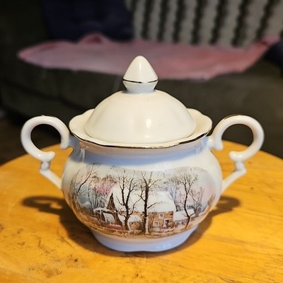 Vintage Executive Award Avon Currier & Ives Sugar Bowl w Lid Replacement 1977