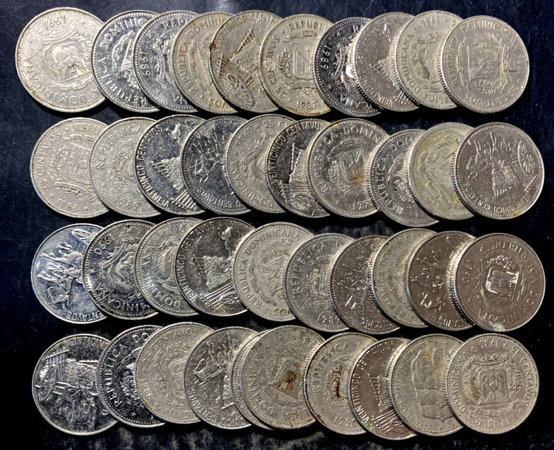 Old Dominican Republic Coin Lot - 40 Excellent Coins - Lot #J23