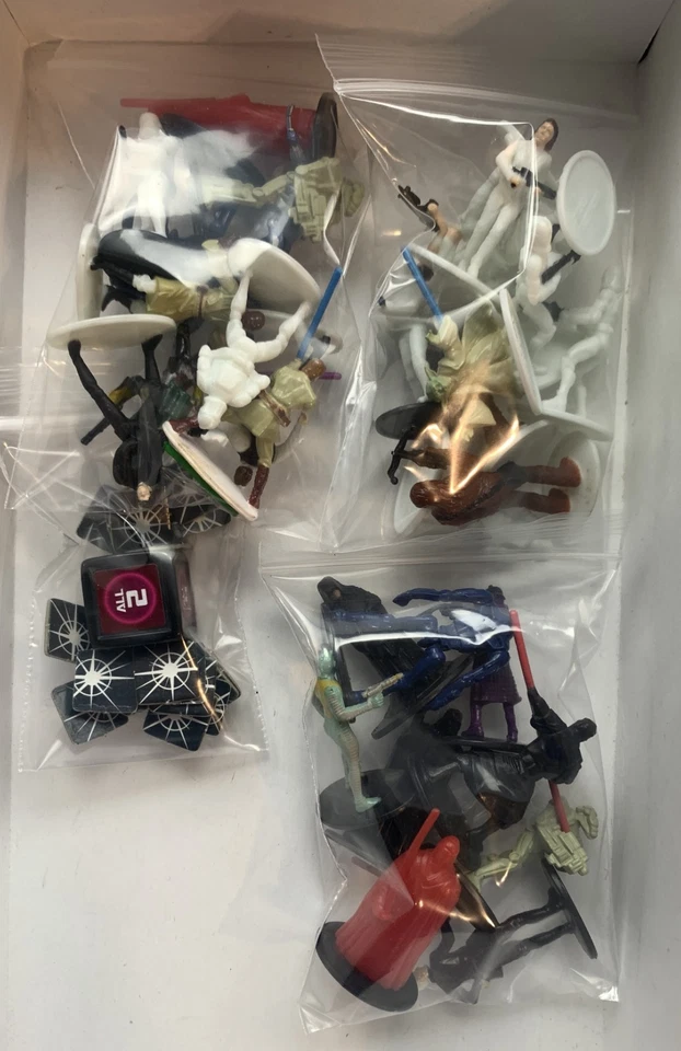 Star Wars Epic Duels Game 2002 de Milton Bradley completo excelente estado envío gratuito Foto 3 de 4