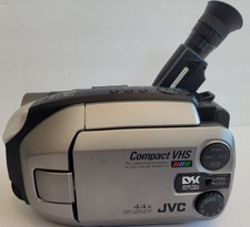 JVC Compact VHS Camcorder Model GR-AXM700U - Untested