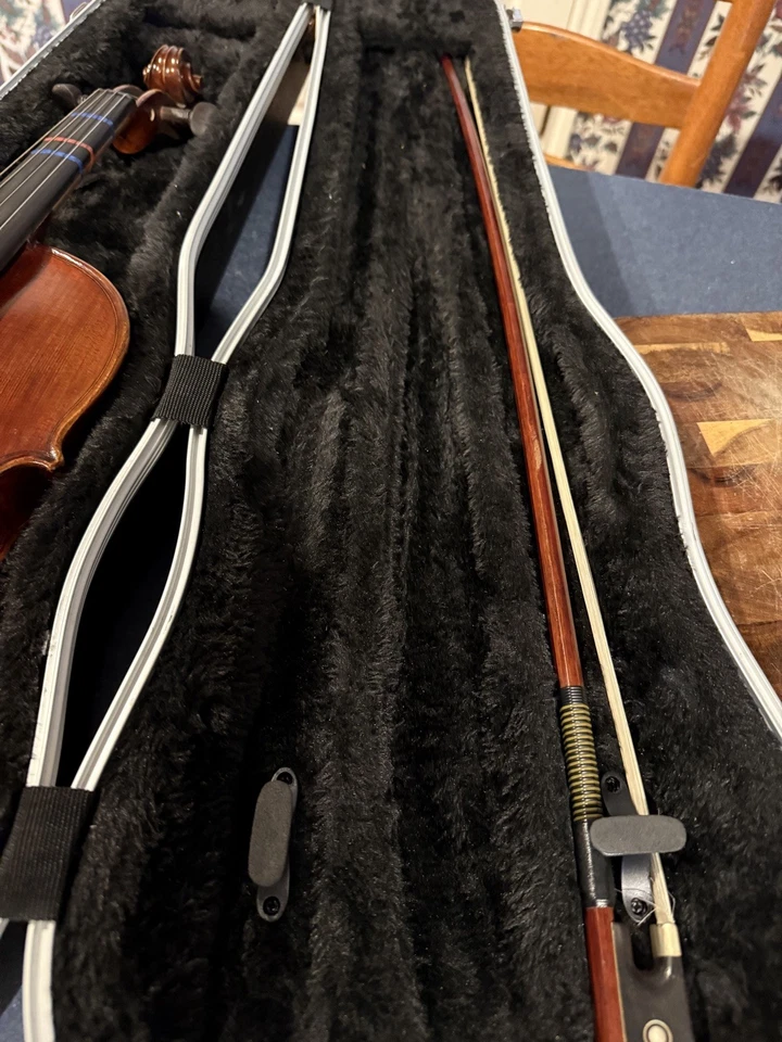 Conjunto de viola Amati's Fine Instruments #100 13" Foto 3 de 4