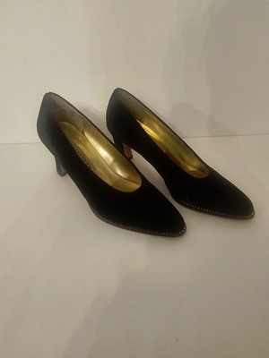 Apostrophe Piccolo High Heel Pumps 6M Blk 3  Heel Rhinestone Accents Size 6M