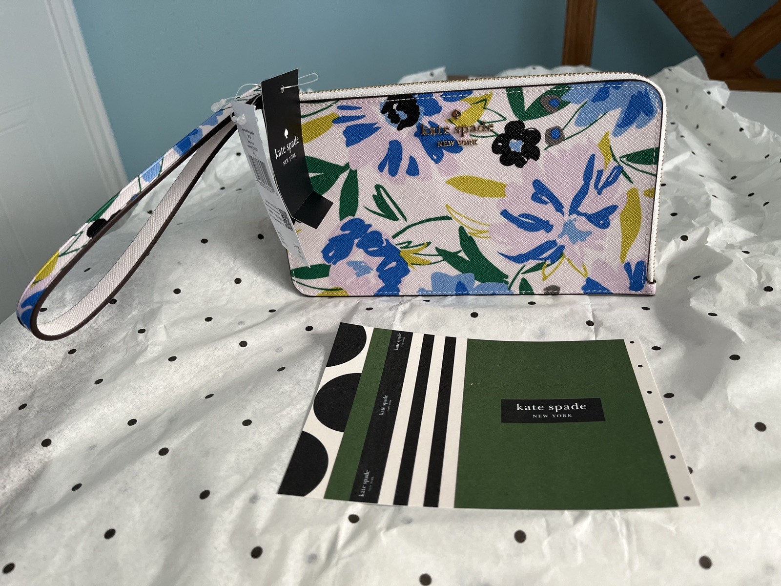 Kate Spade Lucy Wristlet Purse-Medium Leather Festival Floral RRP £139 BNWT image 4