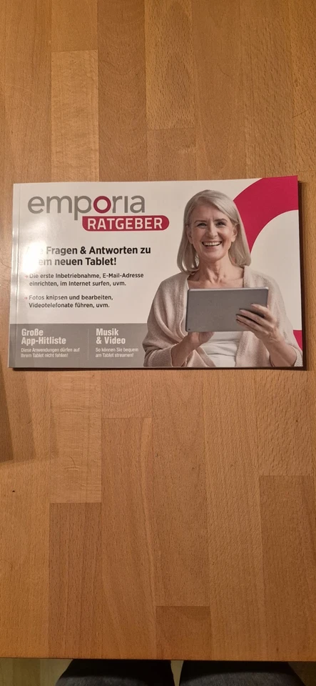 SeniorenTablet  Emporia PC 32GB 10,1 Zoll + Ladeschale und Wandhalterung Android - Bild 2 von 4