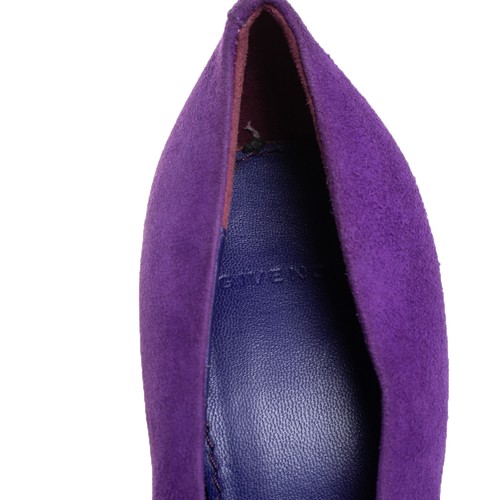 Givenchy Purple Suede And Patent Leather Cap Toe Pumps Size 39 - Picture 7 of 8