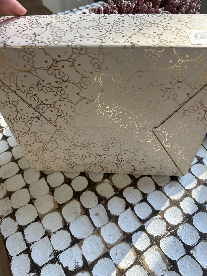 Pottery Barn 青少年 Hello Kitty 弓扣 2 件套全新 — 第 3/4 张图片