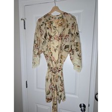 Victoria's Secret Vintage 1990's Cream Floral Satin Robe with Lace Trim Size M