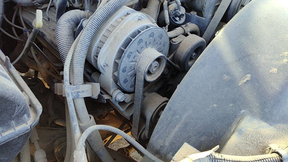 1999 Gmc Yukon Mount Bracket Set For Alternator Oem 5.7l - Image 3 of 4