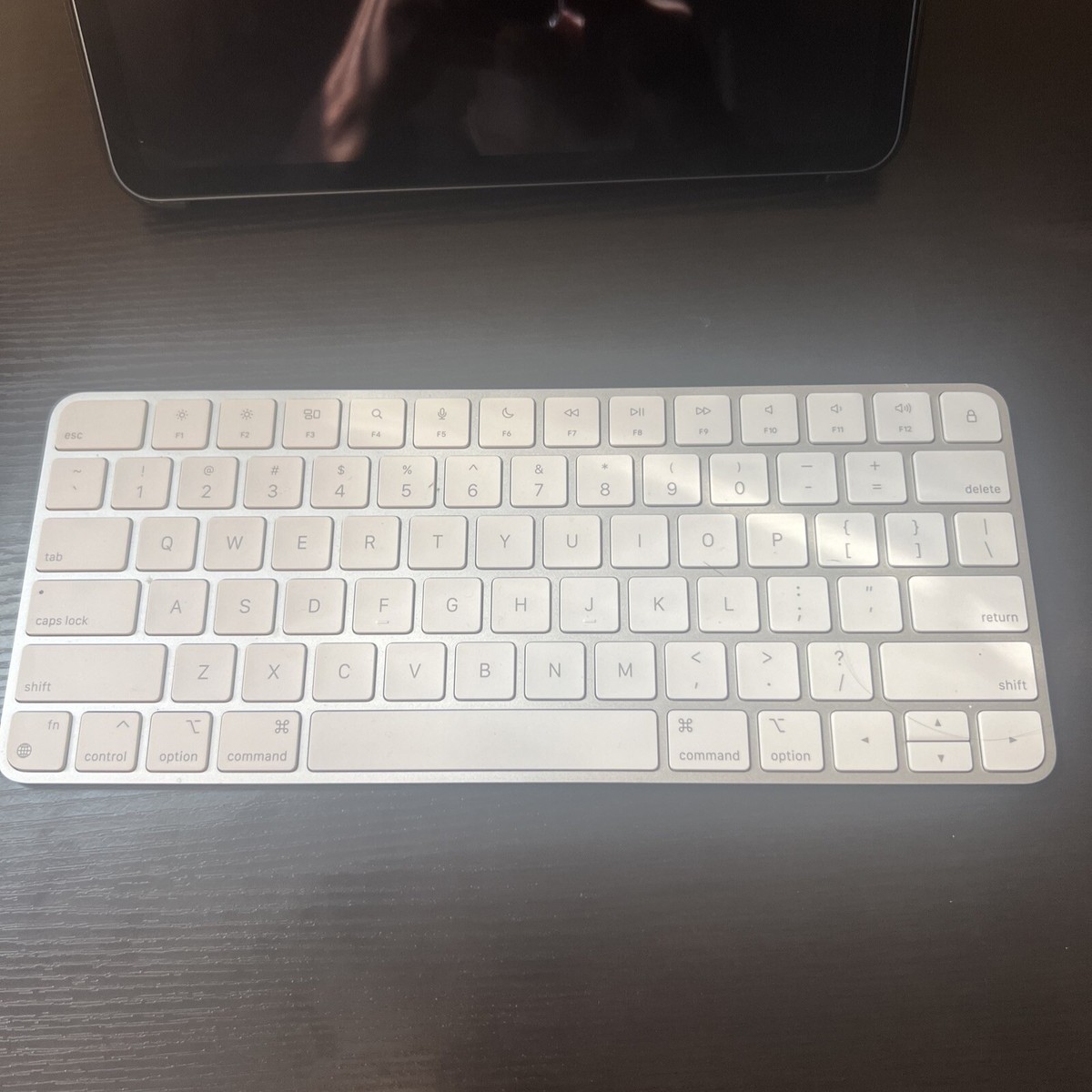 Apple iPad Air(第5世代)64GB + Keyboard HS822_AV5_GEO_US?wid=890&hei=