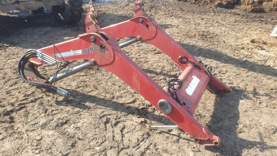 Case Tractor LRZ100 Self Level Loader Soft Ride Electronic 3rd Service