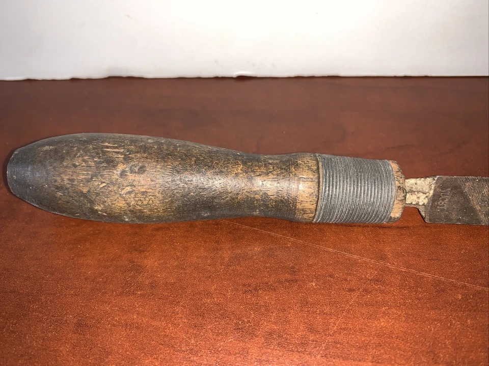 Vintage Heller NuCut Triangle Taper Hand File 8" Horse logo With Handle USA  - Image 2 of 4
