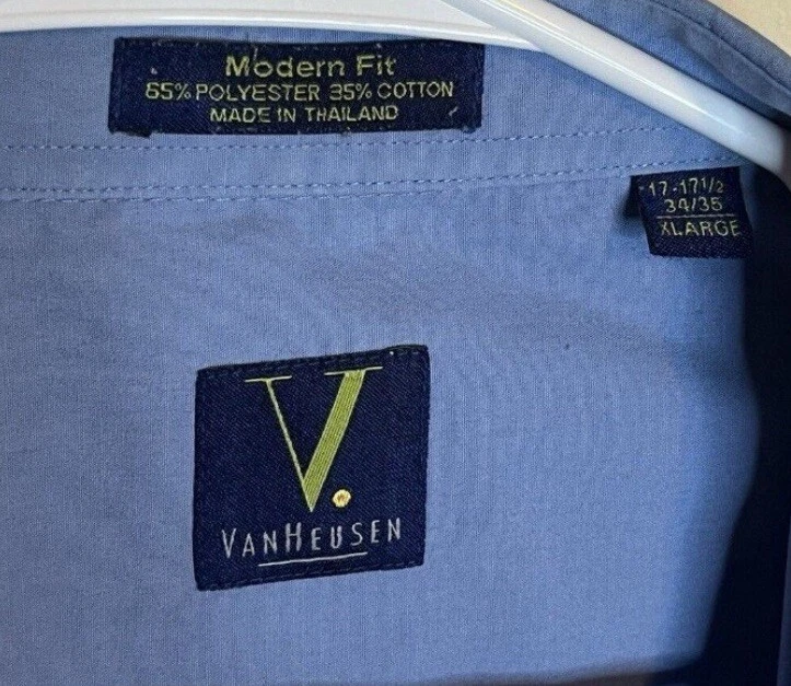 Vintage Van Heusen Men’s XL Light Blue Long Sleeve Button Down Dress Shirt Used - Image 4 of 4