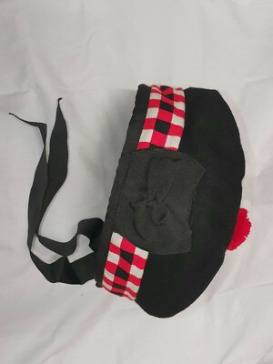Schottische Balmoral Mütze Aus 100% Wolle – Gewürfelt Rot/weiß/schwarz, Größe 54