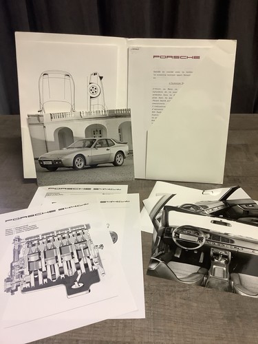 Dossier De Presse 80’s PORSCHE 944 TURBO - Picture 2 of 3