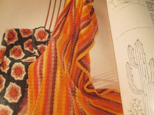 Afghans & Doilies Crochet Book #127 Bedspreads/Tablecloths/Edgings-Craft Books - Picture 12 of 12