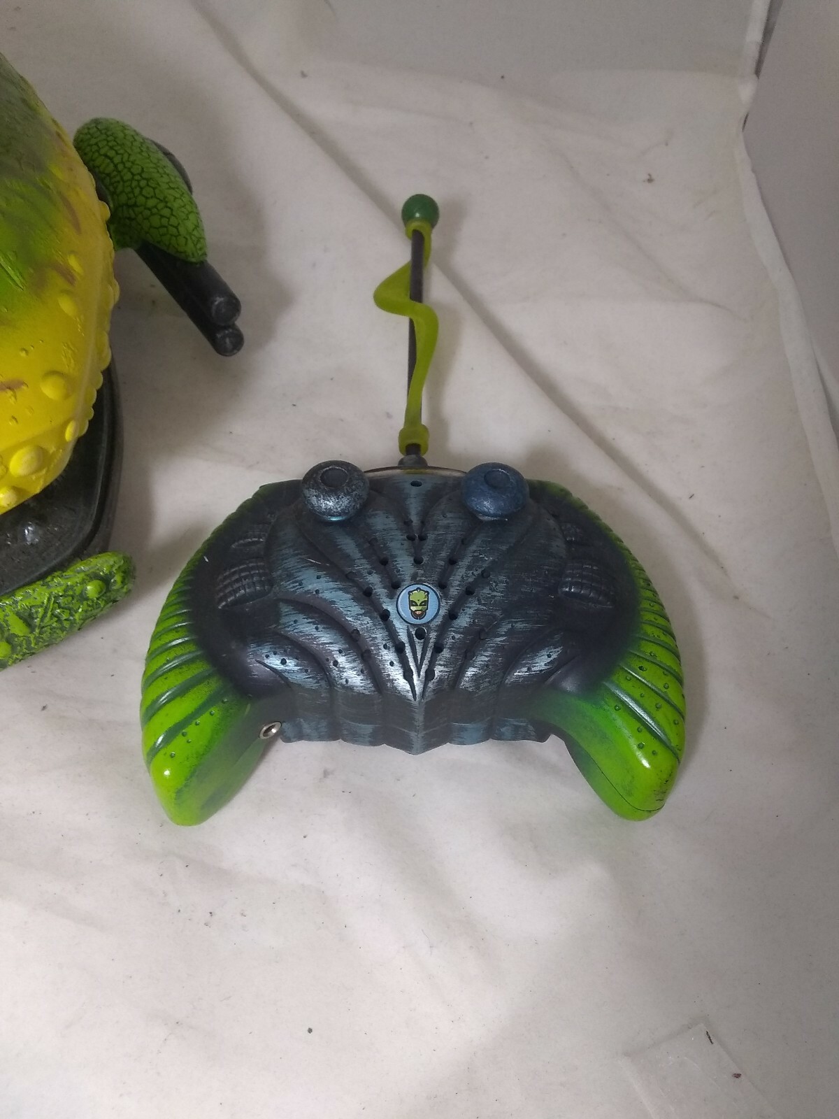 Picture 2 of 5