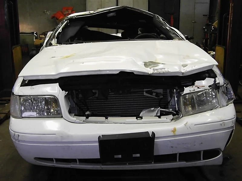 01 02 03 04 05 06 07 08 09 10 11 BALANCEADOR ARMÓNICO CORONA VICTORIA 4,6 LITROS Foto 4 de 4