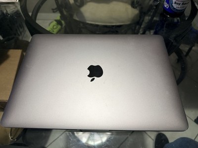 Apple MacBook Air 13-inch 2019 A1932 Core i5 @1.60 Ghz 8GB RAM 256GB SSD