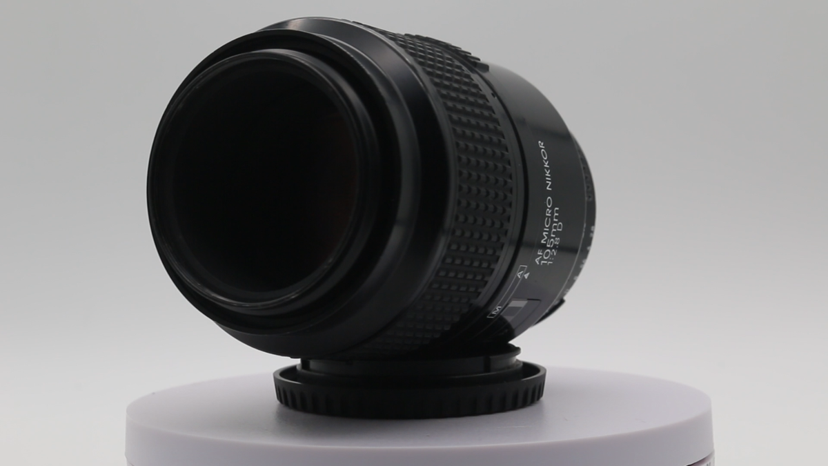 Nikon AF Micro NIKKOR 105mm f/2.8D Macro Lens for FX DX from Japan
