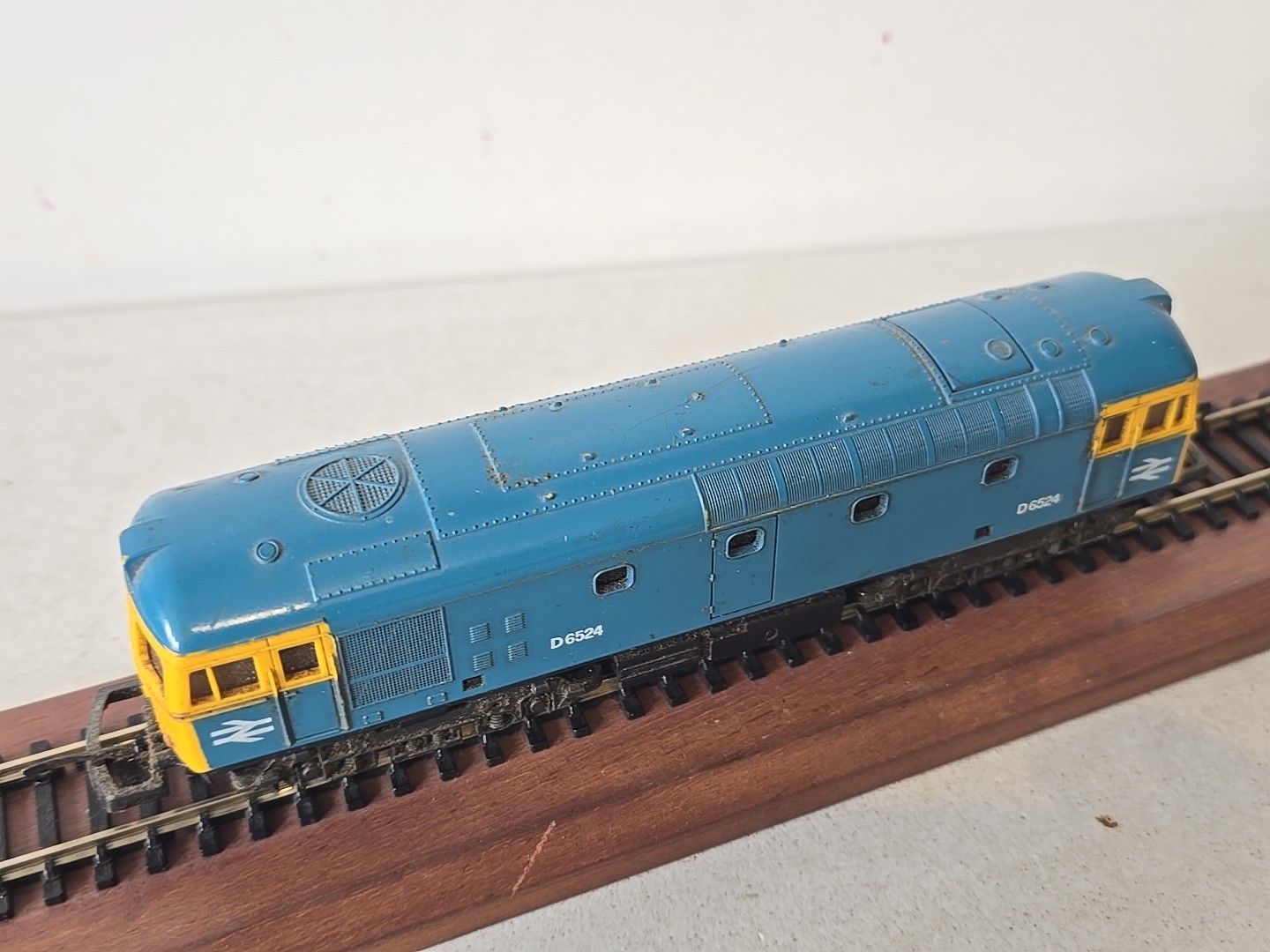 Picture 2 of 6