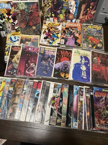 Vintage 90s Comic Book Lot  105 + Marvel DC Image Spawn X-Men Venom Punisher