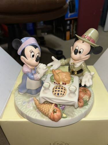 Lenox Disney Mickey und Minnie Mouse Figur "A Day of Thanksgiving" - Bild 1 von 9