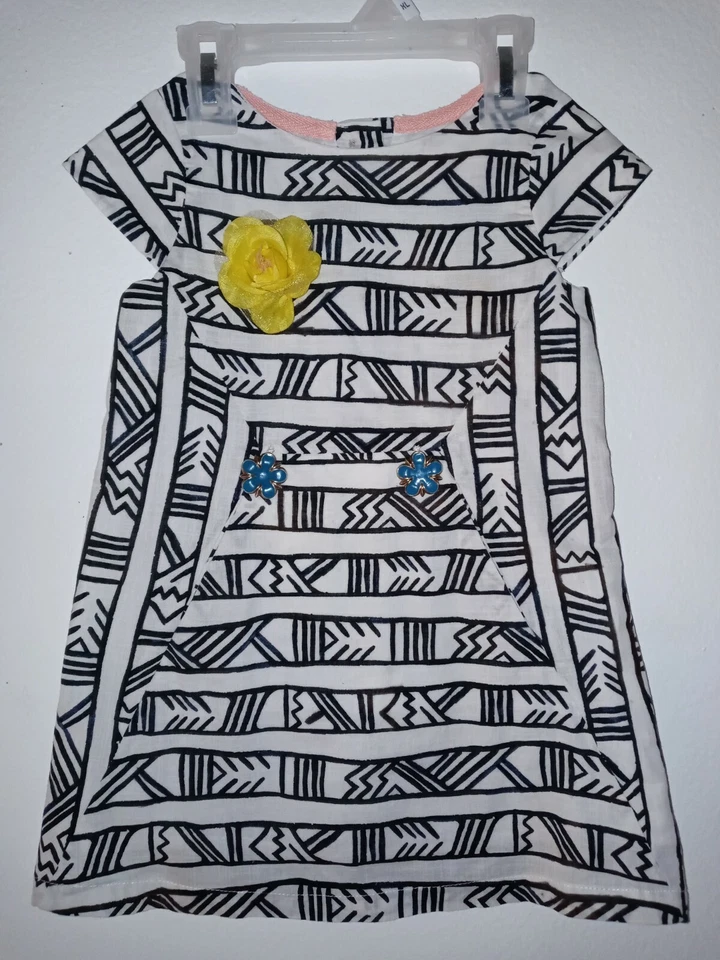GENUINE KIDS From OshKosh Cute Black/White Tribal Print Two Pocket Accent Dress - Image 2 of 4