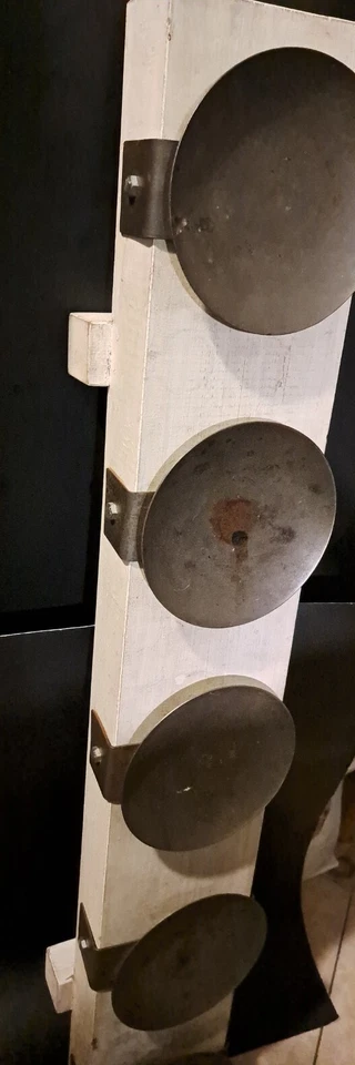 Medalla de madera audaz Pottery Barn vintage atornillada 5 piezas soporte de vela 39" de largo 4" de alto Foto 3 de 4