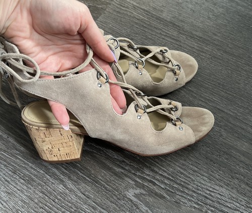 Marc Fisher Suede Sandals Sz 9 M Beige Cognac Lace-Up Block Heels Strappy Ankle - Picture 3 of 9