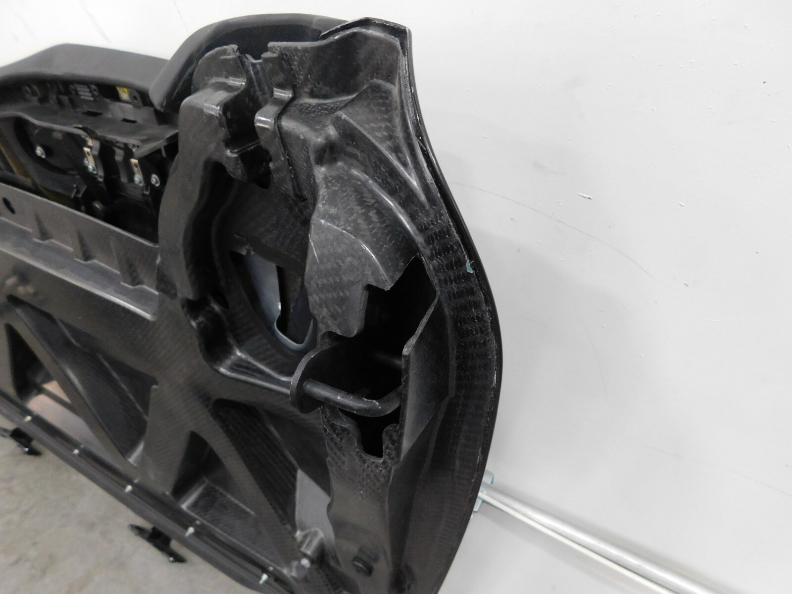 2014 12 - 18 Aston Martin V12 Vanquish Convertible Top Assembly #1697 B-2