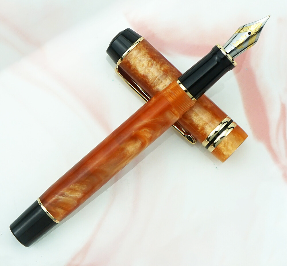 KAIGELU 316 Acrylic Celluloid Fountain Pen Iridium EF/F/M Nib