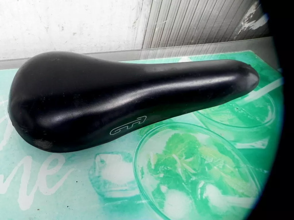 Selle v lo vintage GT7 BMX MBK NOS vintage bike made France bicycle