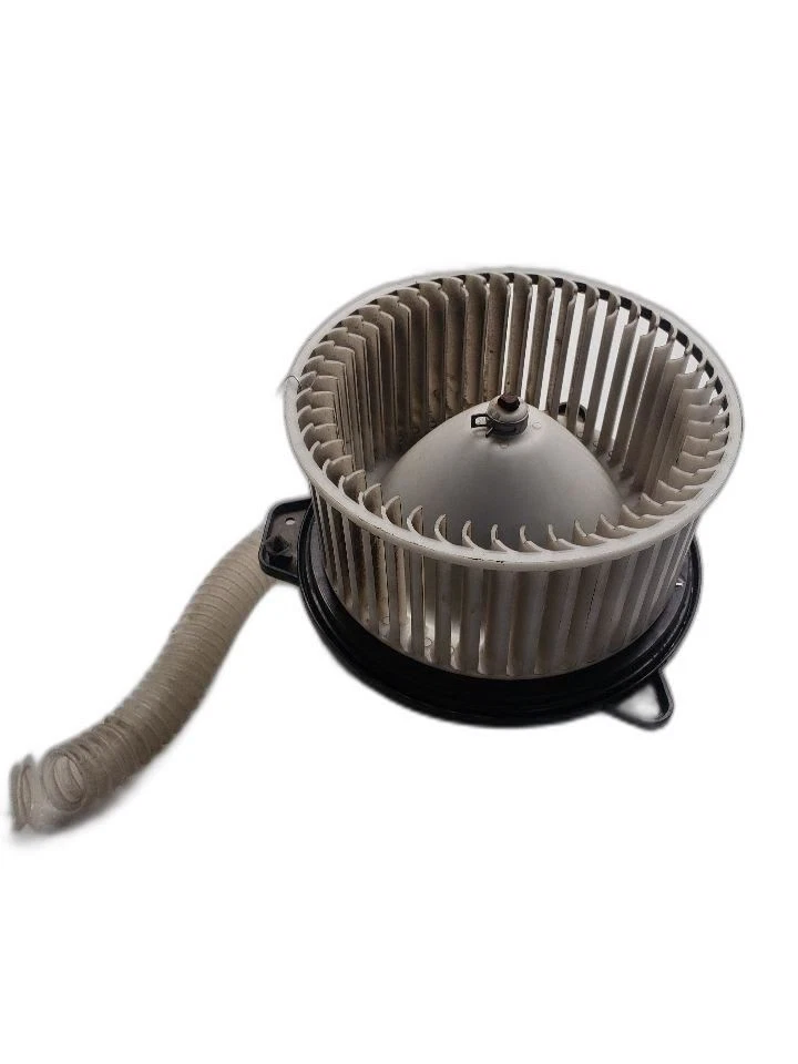 Двигатель вентилятора подходит для 99-03 MAZDA PROTÉGE 1336264 - Изображение 2 из 4