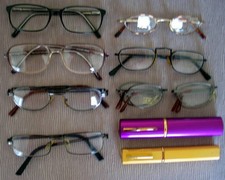8 lot of VTG reading glasses 2 cases including 2 folding pairs, most 1 / 2
