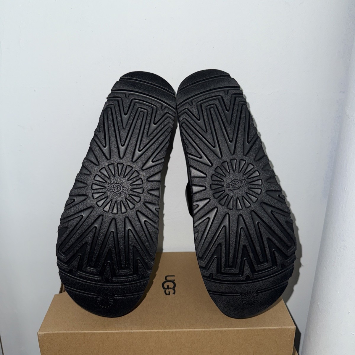 UGG GOLDENSTAR HI CLOG | eBay
