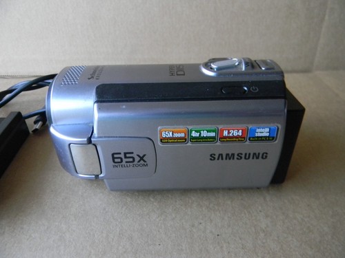 Samsung SMX-F40SP Digital Camcorder - Picture 2 of 10
