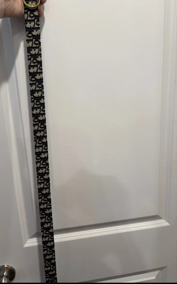 Christian Dior Belt Oblique Reversible with Buckle Dust Bag Included and box  - Image 2 of 4