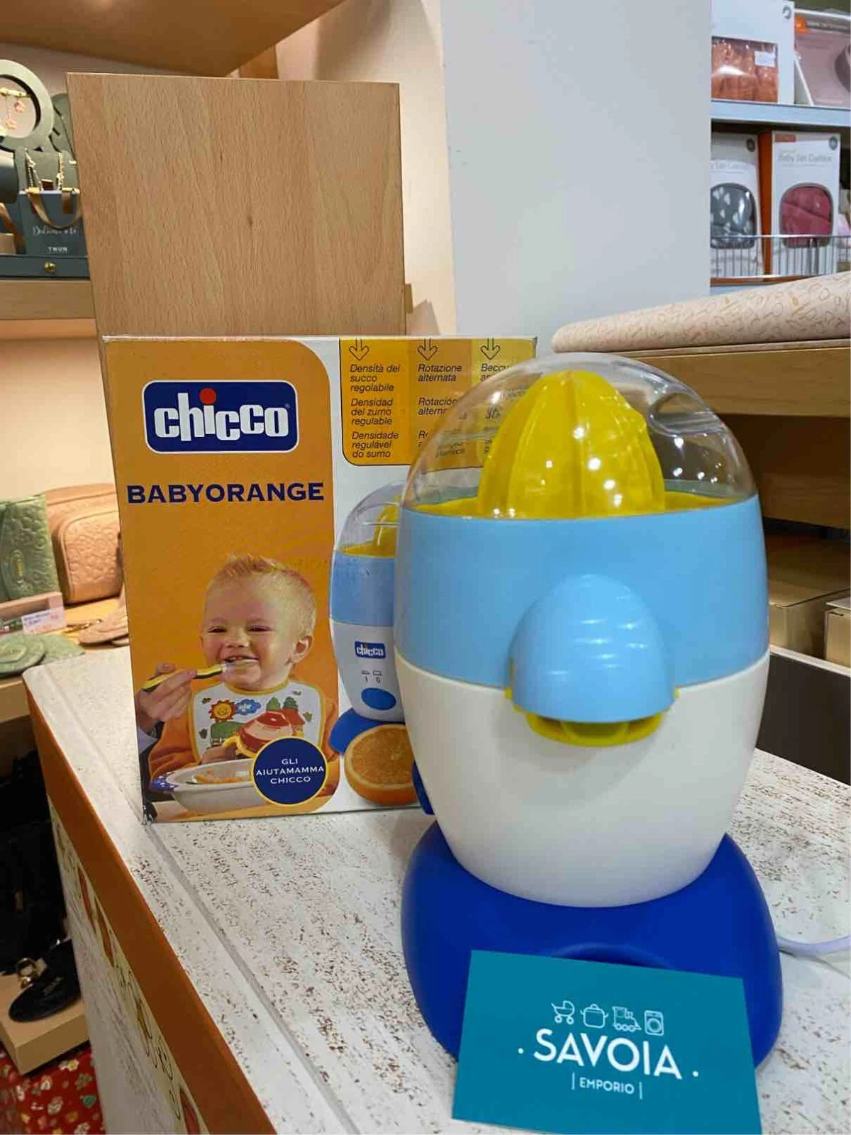 Foto 1 di 2