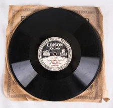 Edison 10" Record, 51482, Georgianna March, Carnival Memories, Tobias Trio, VG