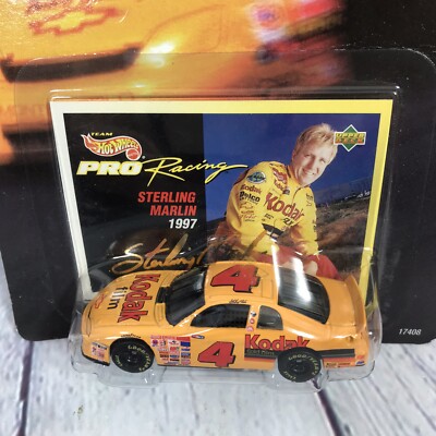 1997 Hot Wheels Pro Racing Sterling Marlin Nascar Car #4 1997 Hot Wheels Pro Racing Sterling Marlin Nascar Car #4