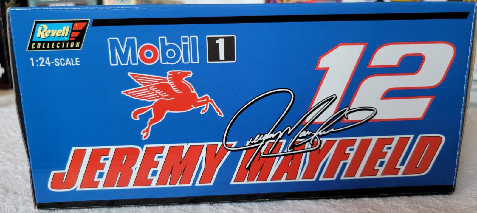 Revell Collection 1:24 Scale Jeremy Mayfield # 12 2000 Mobil 1 Ford Taurus New