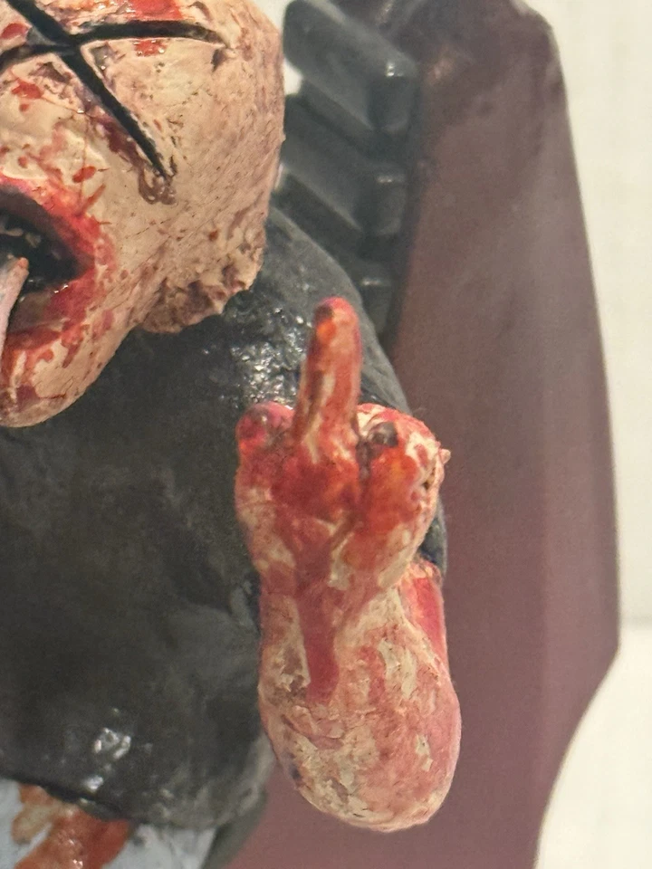 Vintage 70s Rare MPC Trail Chopper 1/8 Model Kit Built Sculpture Man Cave - Image 3 of 4