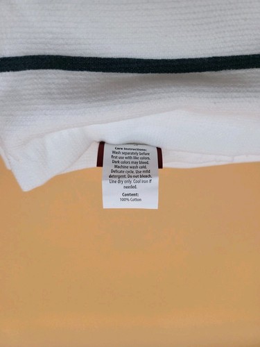 Peanuts New With Tags Best Brands 2022 Snoopy Fall Kitchen Towel Set Of 2 - Picture 12 of 13