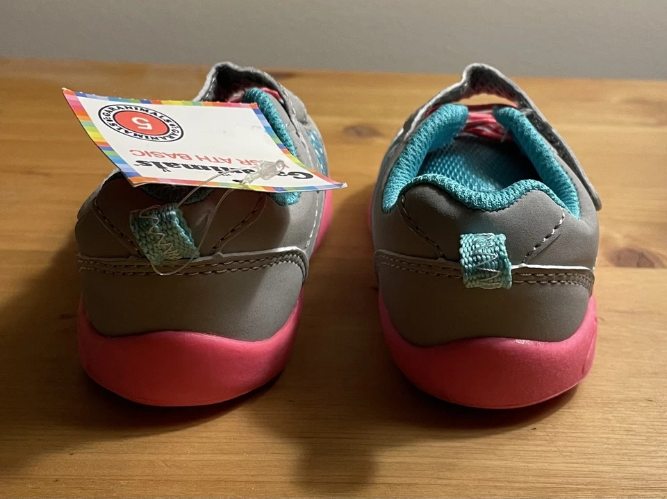 Zapatos Garanimals para niñas pequeñas rosa gris suelas de goma Foto 3 de 4