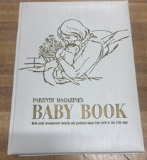 Vintage 1965 Parent  s Magazine Baby Book Birth To 10 UNUSED