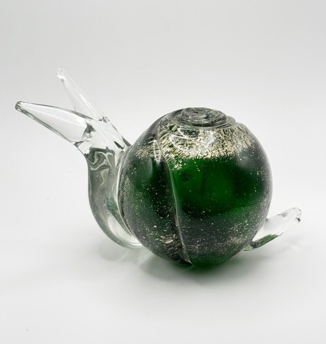 Art Glass Snail Green Silver Copper Flecks Figurine Paperweight Collectible VTG - Picture 1 of 6