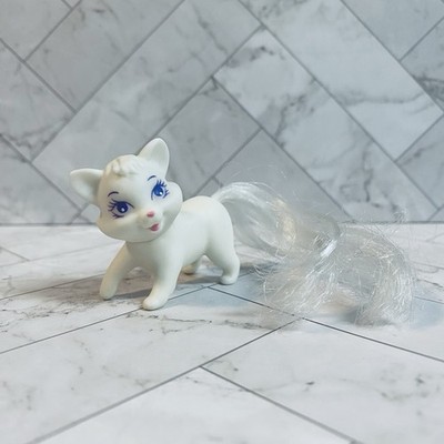 Barbie Mattel So Much To Do Pretty Pets 1995 White Cat Kitten Figure