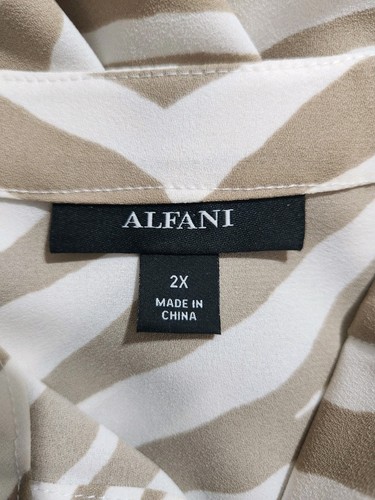 Alfani Top Blouse Women 2X Tan White Zebra Print Round Neck Pullover 3/4 Sl - Picture 9 of 10