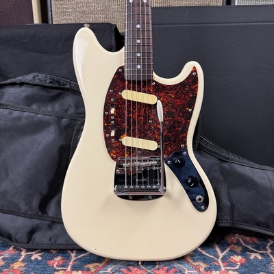 1966 Fender Mustang Reissue Model MG66 Vintage Collection CIJ - 2004