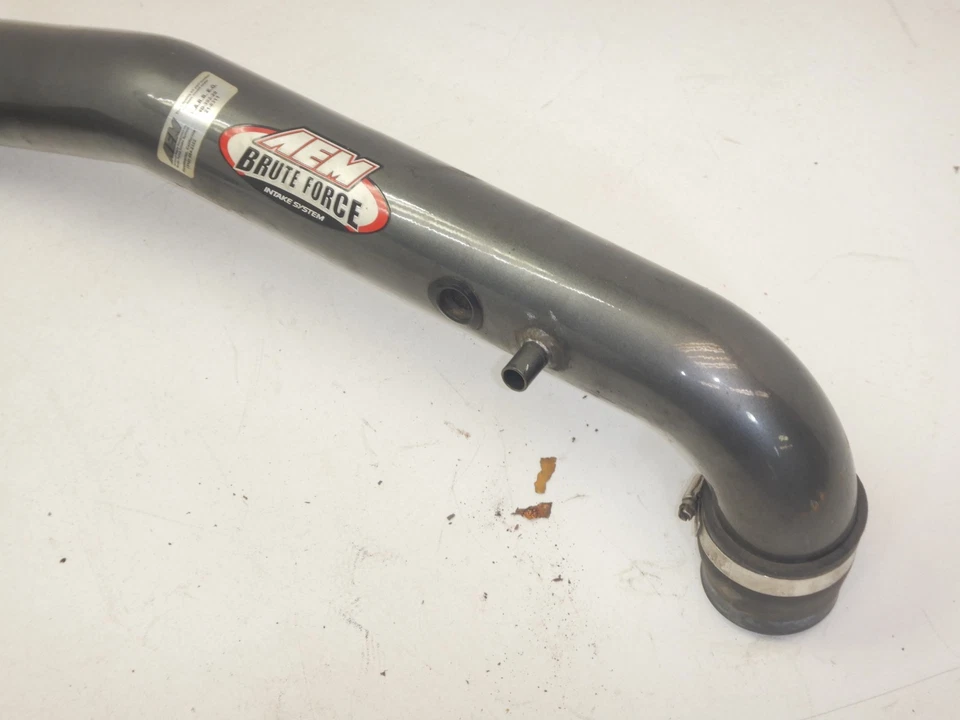 Sistema de admisión de aire frío Jeep Wrangler TJ 97-06 AEM Brute Force 4.0 21-8311 Foto 3 de 4